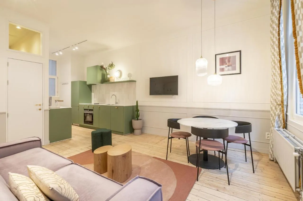 Shway - Le Marnix Apartment Antwerp