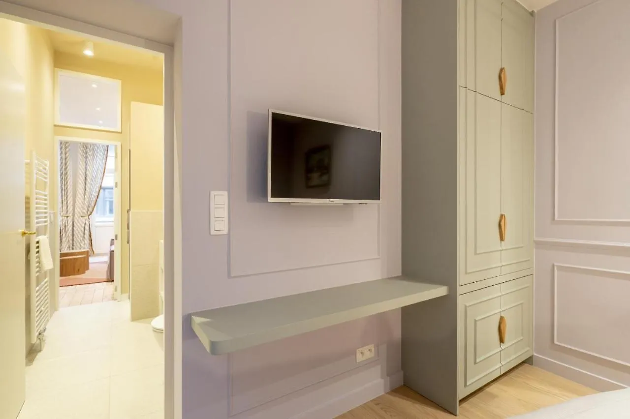 Shway - Le Marnix Apartment Antwerp