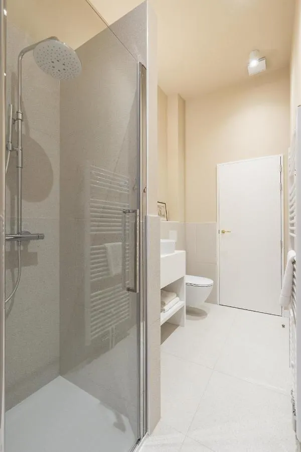 Shway - Le Marnix Apartment Antwerp